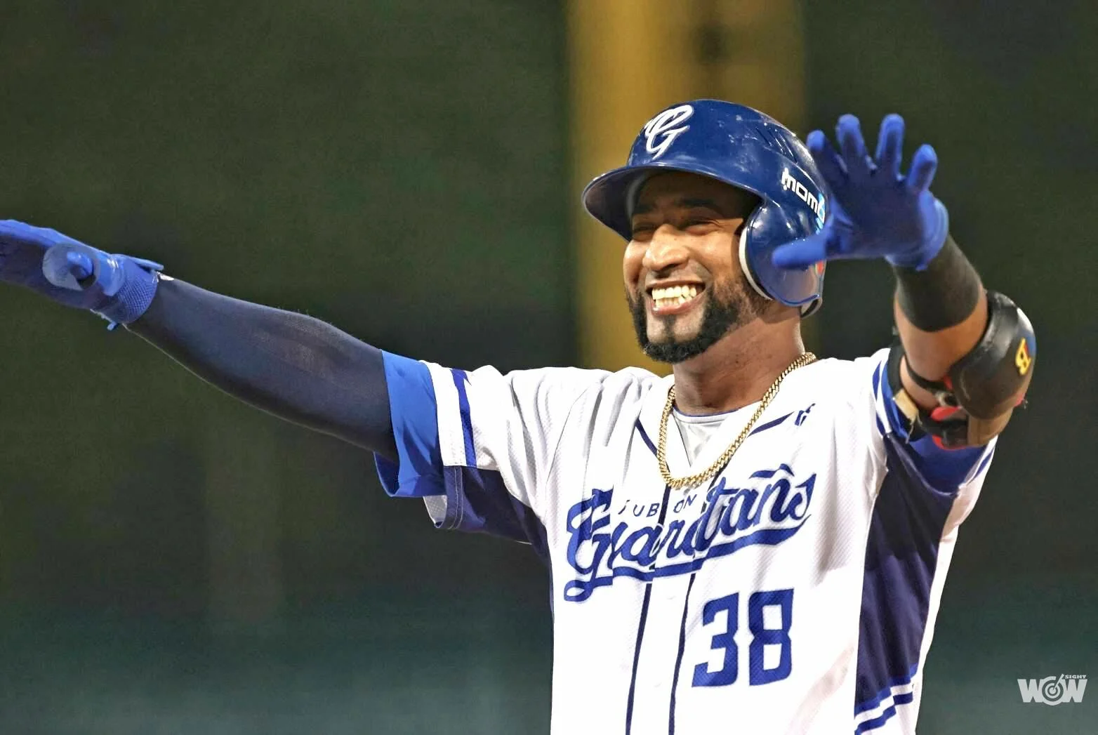 《棒球》岳母確診新冠肺炎病重　紐那斯已離台返鄉